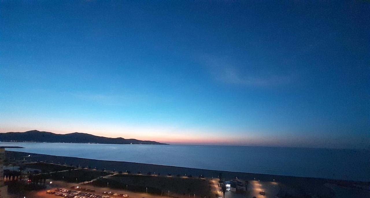 Apartamento Con Magnificas Vistas Al Mar - Wifi Gratis 엠푸리아브라바 외부 사진